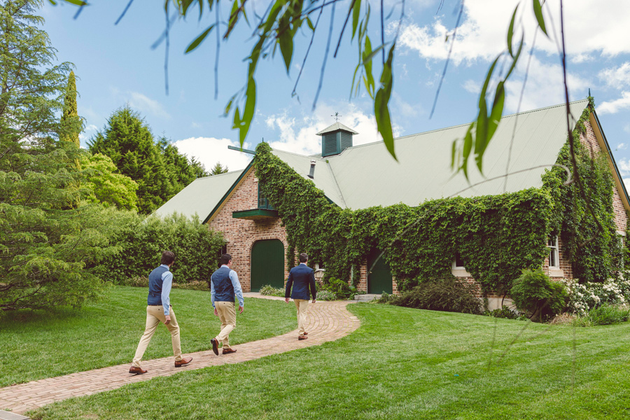 montrose berry farm - southern highland wedding venues